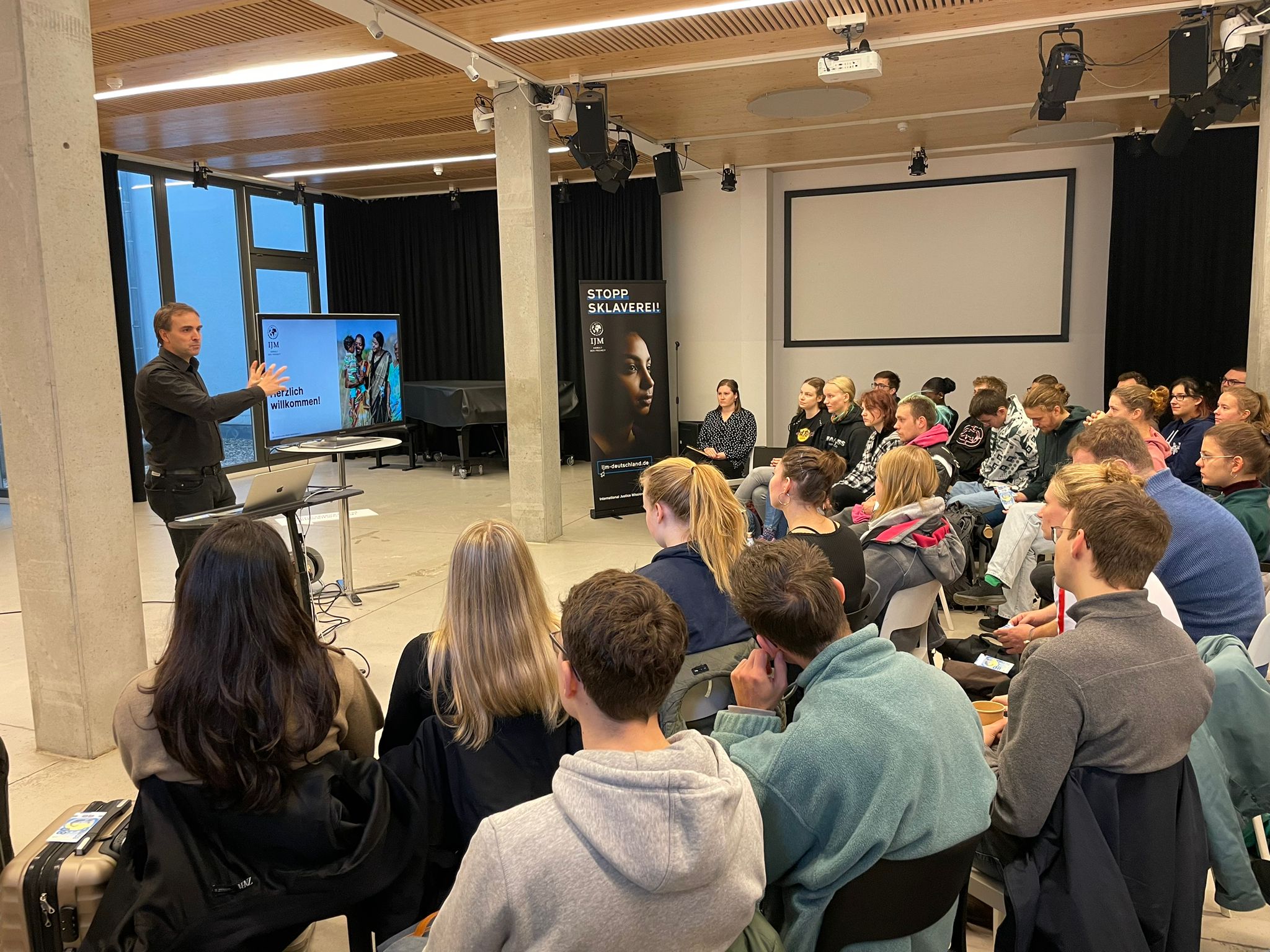 Ein Blick hinter die Kulissen CVJMHochschule