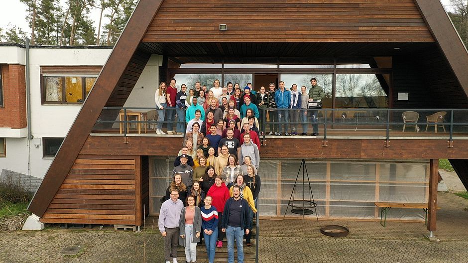 Gruppenfoto der Teilnehmenden 