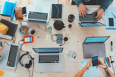 Laptop-Spende in der Bib