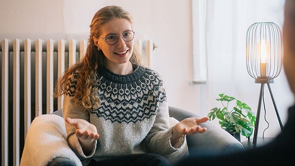 Studentin im Beratungsgespräch